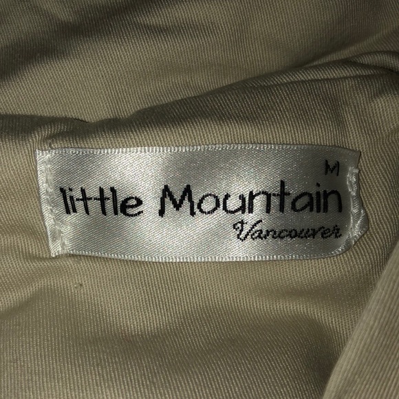 Little Mountain Vancouver Hooded Coat 💋 - Picture 4 of 4